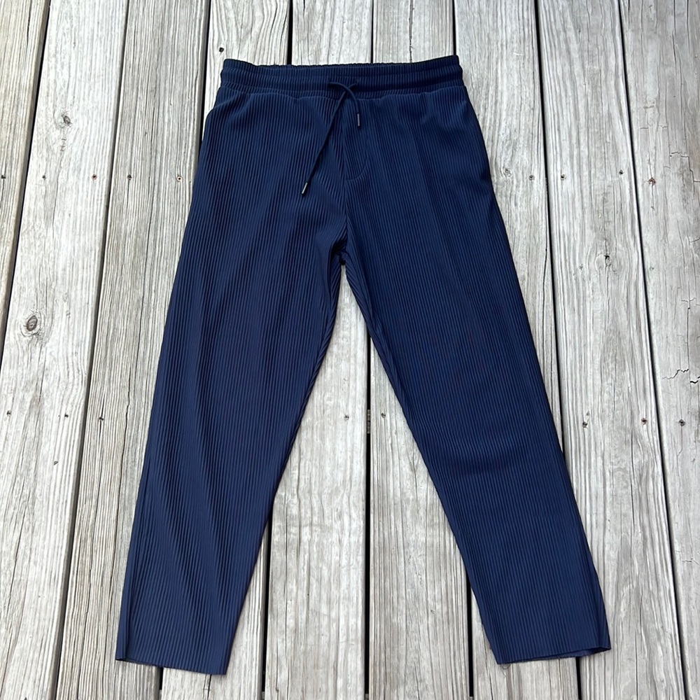 ZARA Pleated Trouser